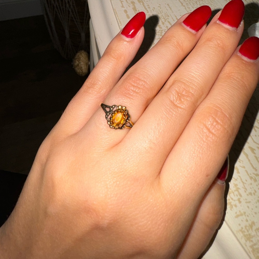 18k gold GE ring